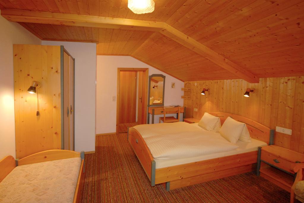 Landhotel Kielhuberhof رامساو أم داتشستين الغرفة الصورة